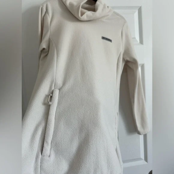 Columbia sweater - Picture 2 of 6